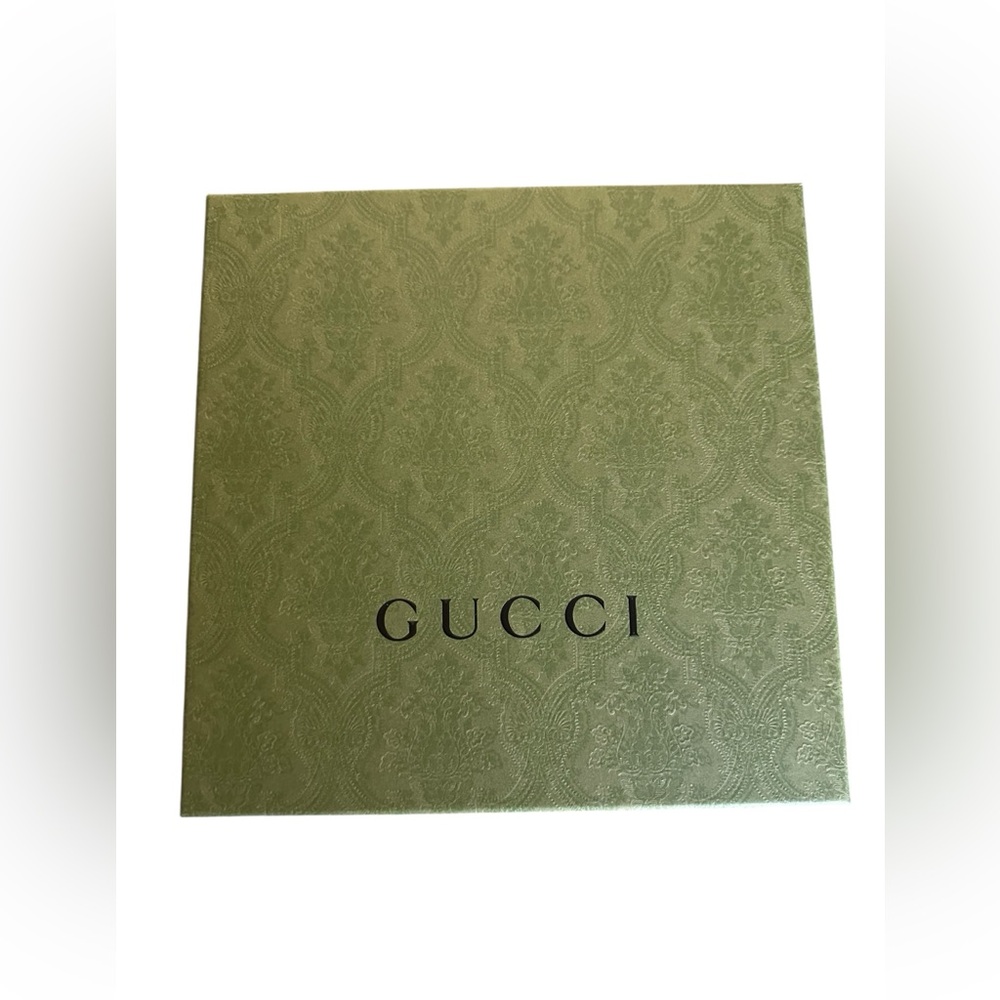 GUCCI NEW SQUARE SCARF BOX ONLY 9.7 X 9.6
